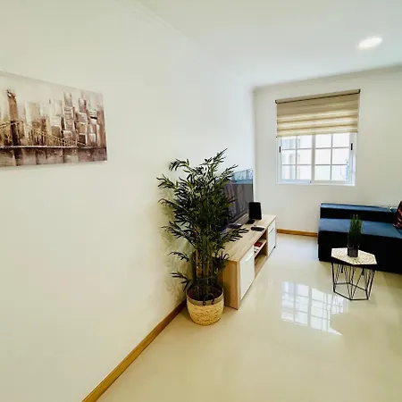 Carreira Vicente By Ola Madeira Apartman